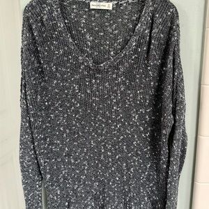 Abercrombie & Fitch Gray Speckled Sweater